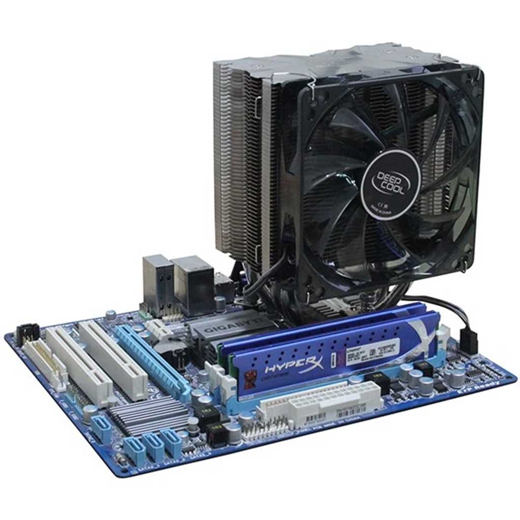 سیستم خنک کننده بادی دیپ کول مدل ICE BLADE PRO V2.0-سیستم خنک‌کننده بادی DeepCool ICE BLADE PRO V2.0 خنک‌کاری قدرتمند و مطمئن برای پردازنده‌های دسکتاپ سیستم خنک‌کننده بادی DeepCool ICE BLADE PRO V2.0 یکی از خنک‌کننده‌های برجسته برند دیپ‌کول (DeepCool) است که با طراحی Tower (برجی)، عملکرد حرارتی خوب  ...